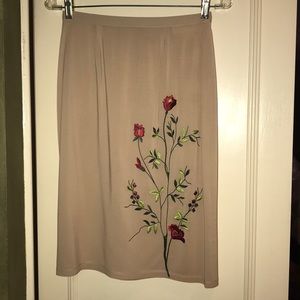 ON SALE💕Dolce & Gabanna Pencil skirt suit